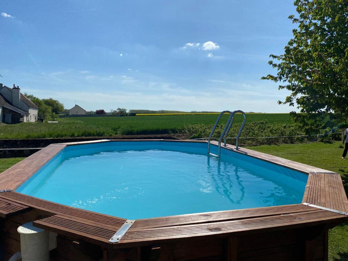Villa Complexe Familial Charmes  Exterior foto