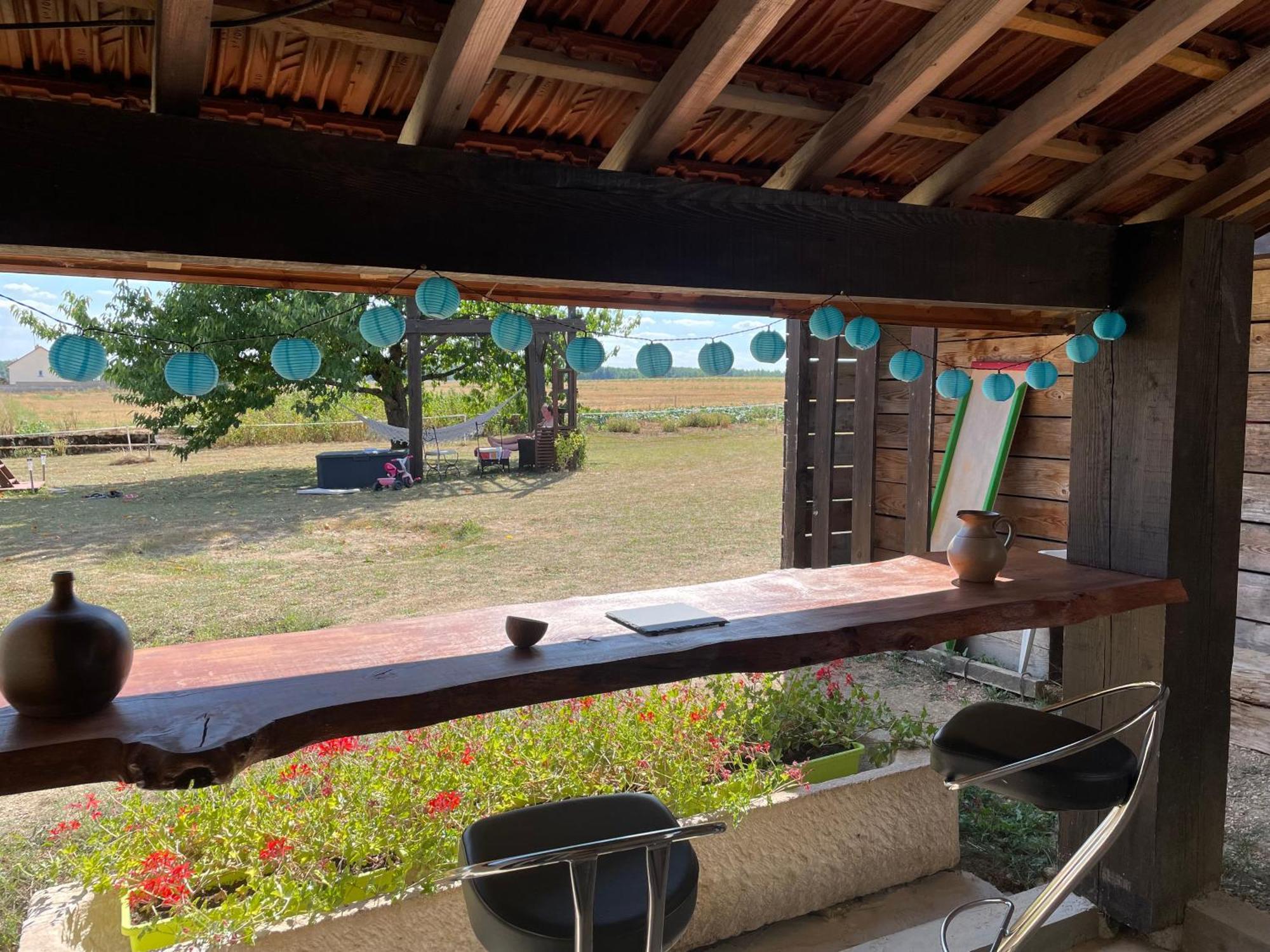 Villa Complexe Familial Charmes  Exterior foto